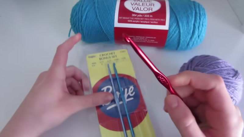 Step 3: Crochet a Chain (Foundation Chain)
