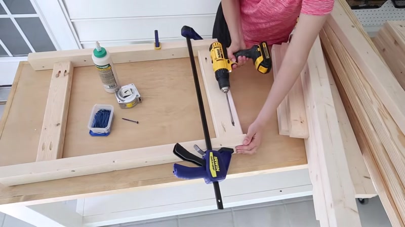 Step 4: Assemble the Front and Back
